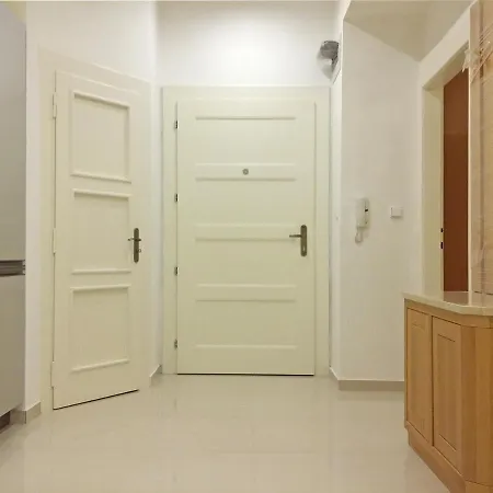 New Apartment In A Historical Building Prague Exterior photo