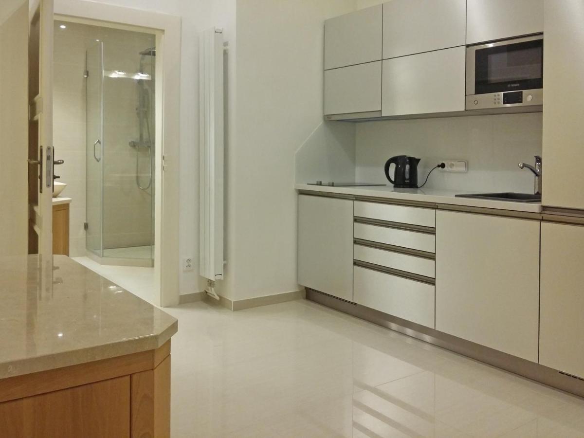 New In A Historical Building Apartamento